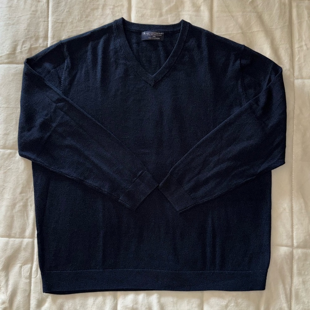 Hart Schaffner Marx Merino Wool V-Neck Sweater - Navy. Size XXL - Picture 8 of 14
